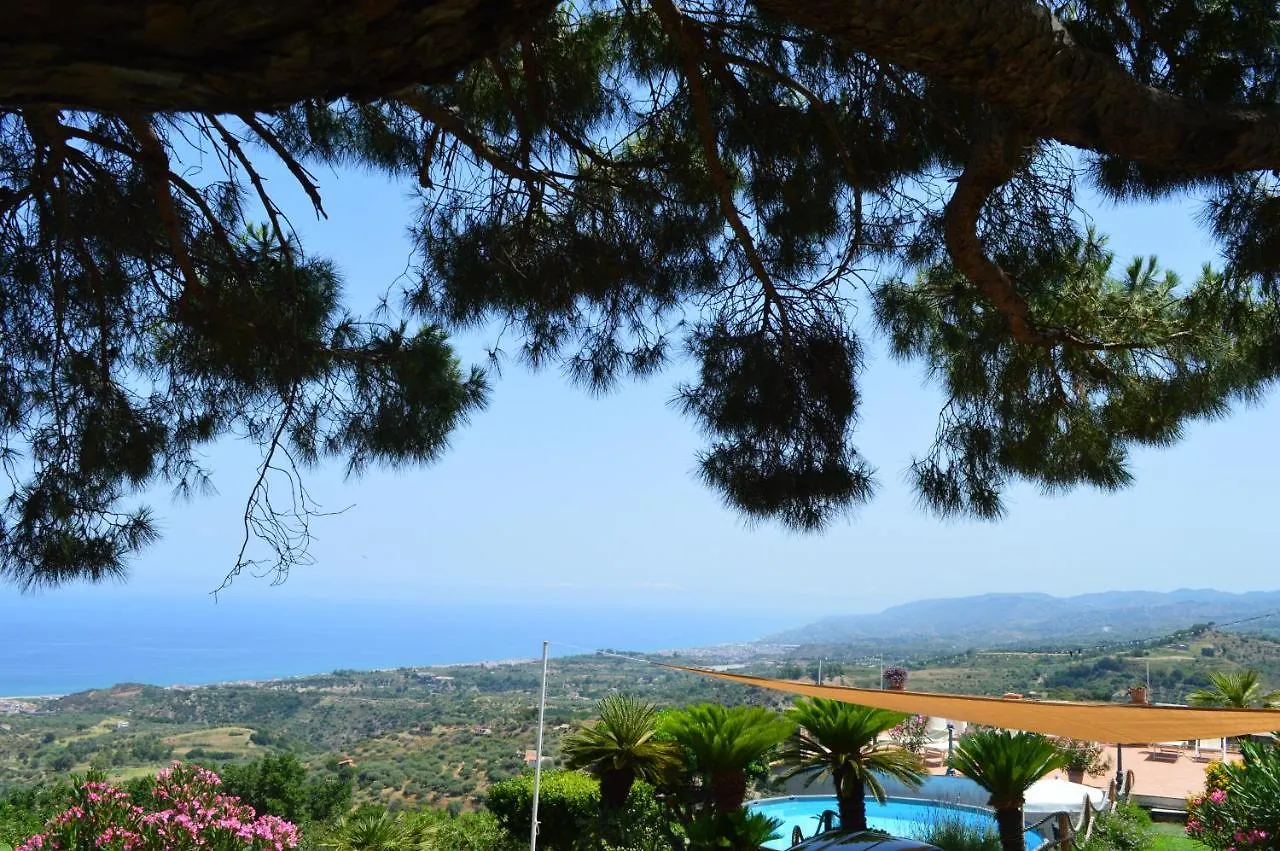Villa Quiete Spadafora 2*,  İtalya