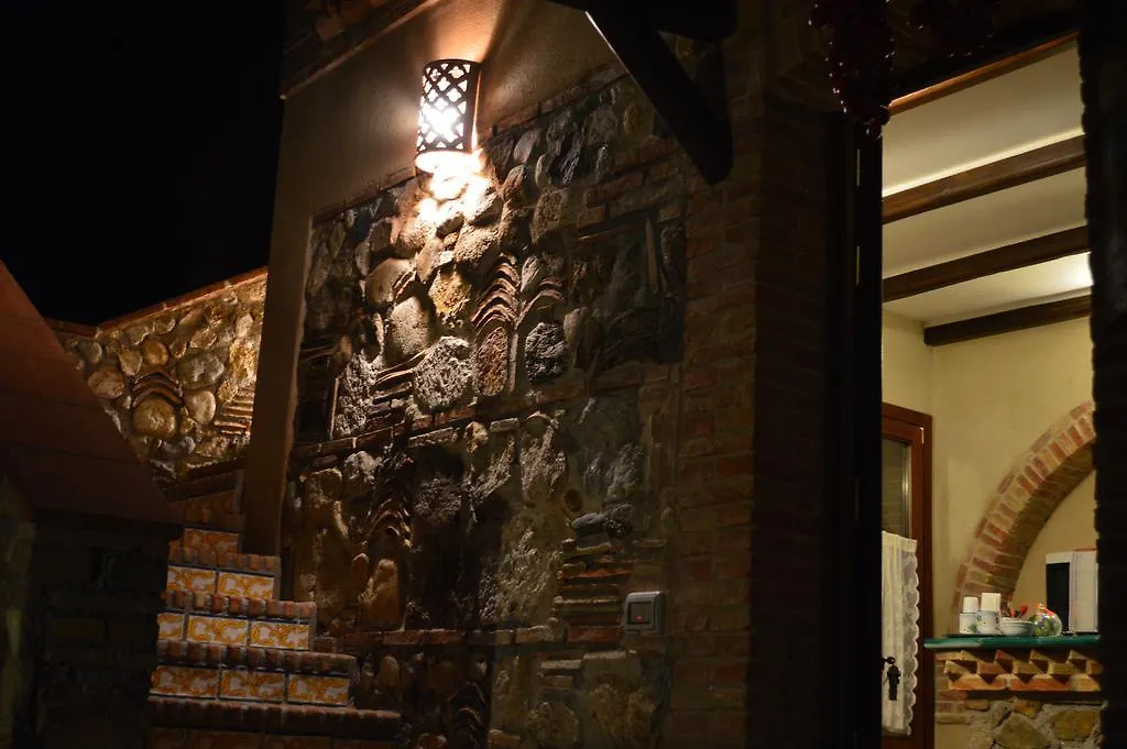Villa Quiete Spadafora 2*,