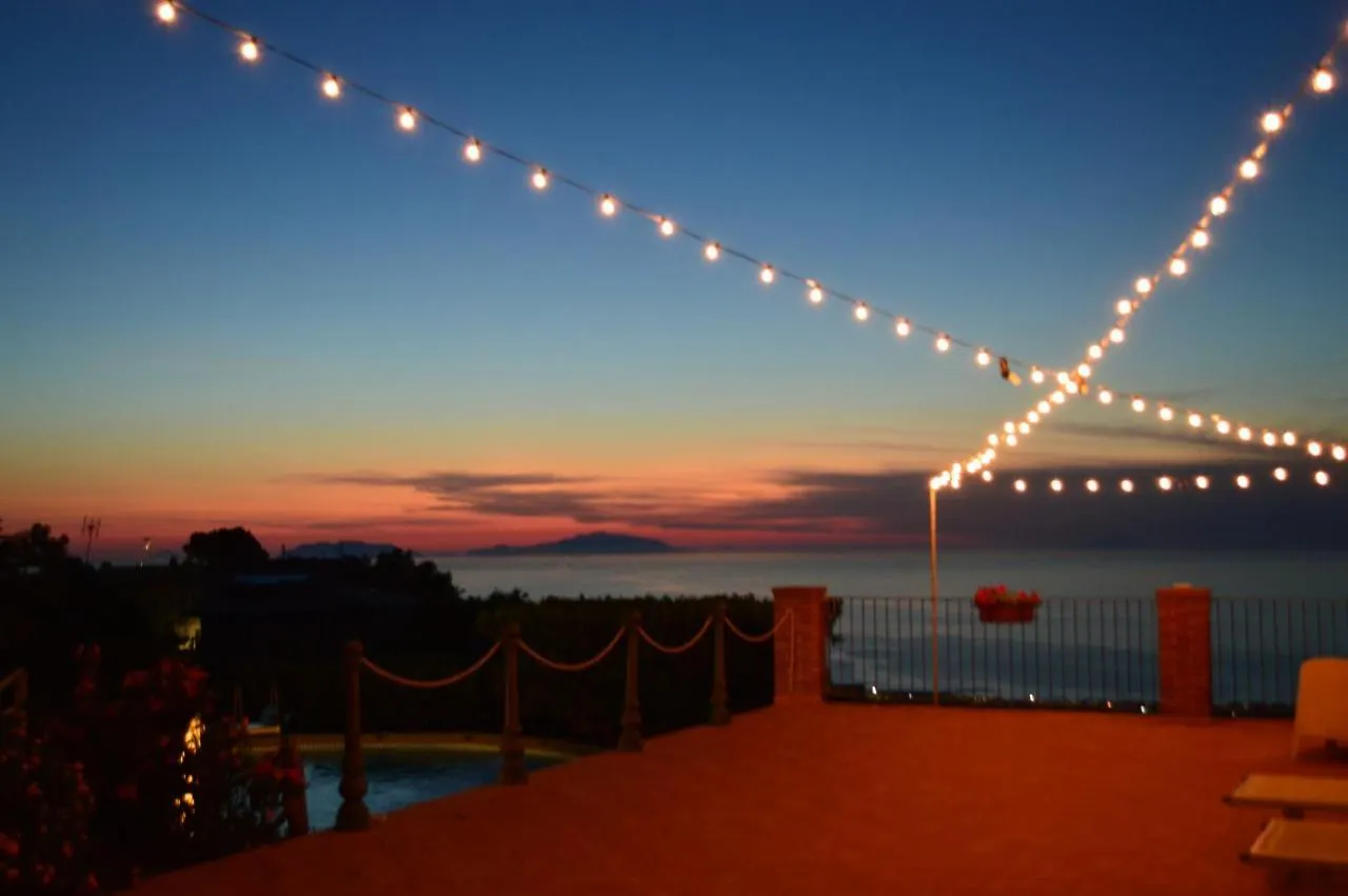 Villa Quiete Spadafora Bed & Breakfast