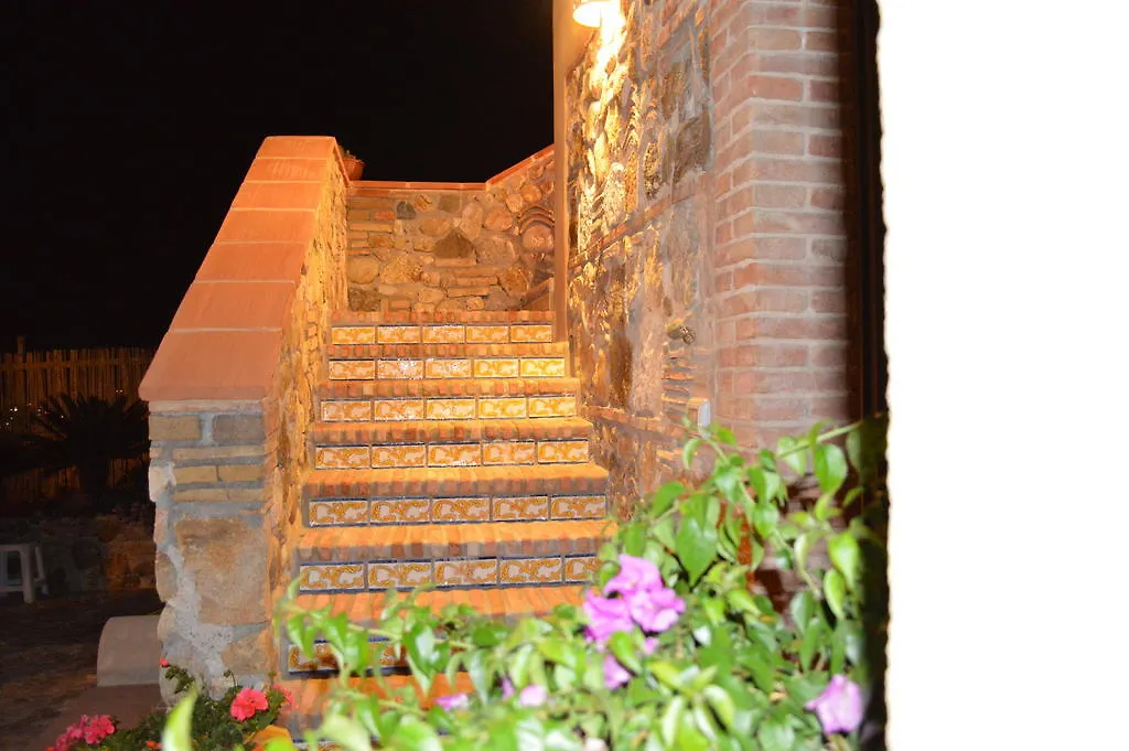 ** Bed & Breakfast Villa Quiete Spadafora Italy
